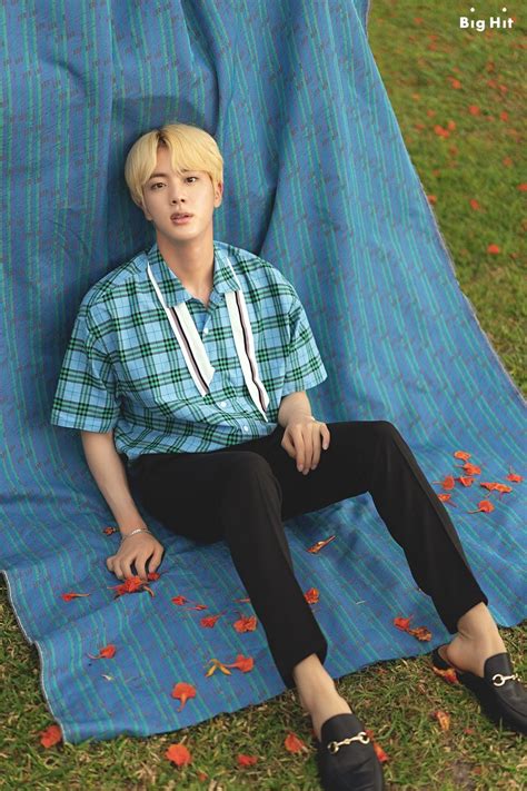 Bts — your eyes tell (map of the soul : BTS X Naver STARCAST "2018 Summer Package In Saipan ...