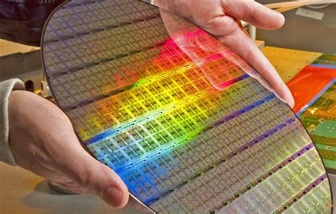 Samsung Expected To Start Mass Production Of 3nm Chips Next Week