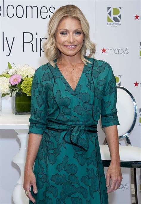 Kelly Ripa Kelly Ripa Home Collection For Macys Launch 05 Gotceleb