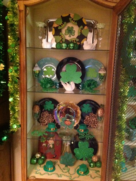 Pin By Punk Kerr On St Patrick S Decor More Decor St Patricks Day