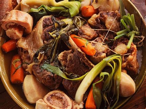 Découvrez notre recette facile et rapide de Pot-au-feu sur Cuisine