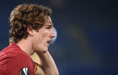Nicolo zaniolo was born on 2 july 1999 in massa, tuscany. Why Nicolo Zaniolo's Injury Is Bad News For More Than Just ...