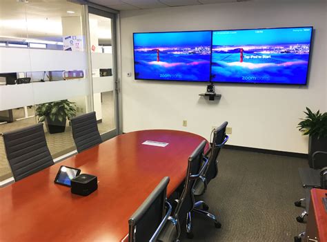 You will get a trial version for a month for free of cost. Zoom Roomsビデオ会議室ソリューション - Zoom