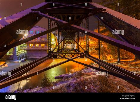 Pratt Truss Bridges Hi Res Stock Photography And Images Alamy