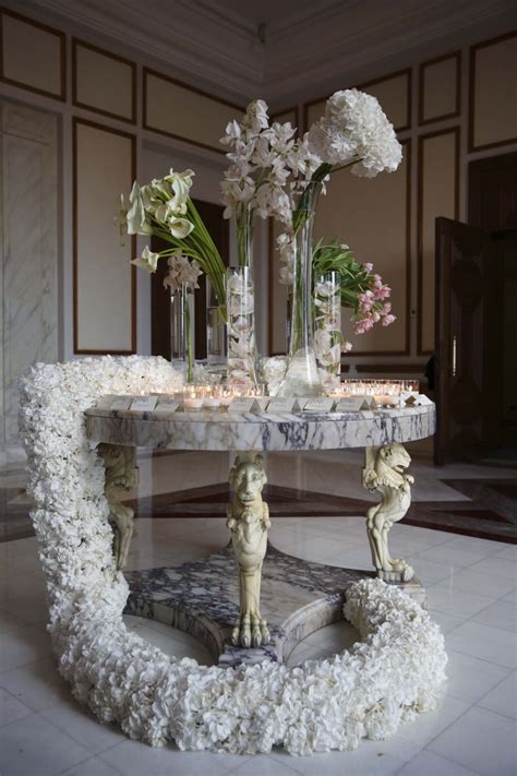 Pin By Magalie Leger On Glamour N Luxury Wedding Centerpieces