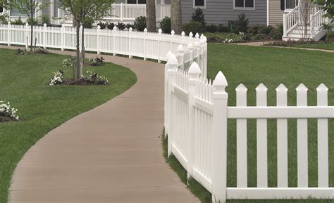 Classic Vinyl Picket Fence Superior Plastic Products