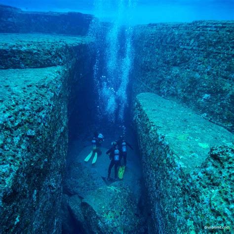 Get Yonaguni Underwater Pyramid Png Image Background Remover