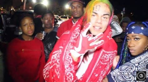 6ix9ine Brings Together Bloods And Crips For Kooda Video Shoot