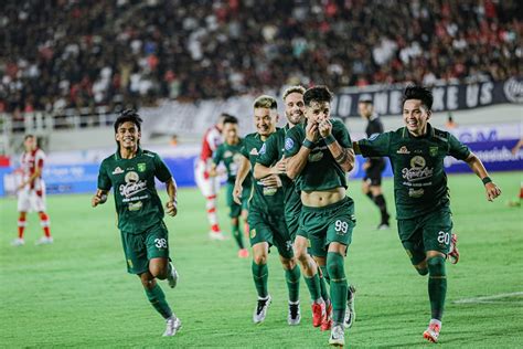 Laga Pertama Bri Liga 1 2023 2024 Persebaya Sukses Menang 3 2 Di