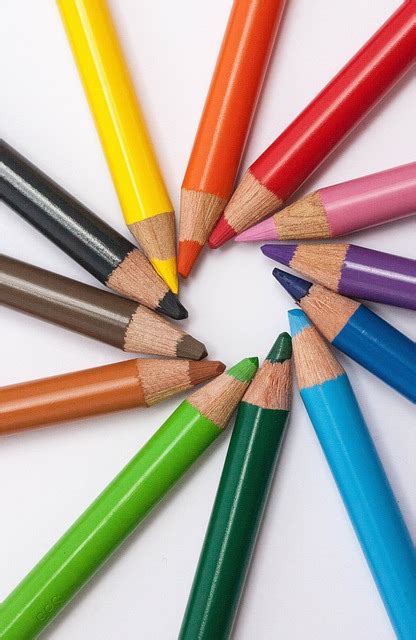 The difference between a bottle and a jar is a bottle has a small mouth. French Colors - Couleurs - Lawless French Vocabulary