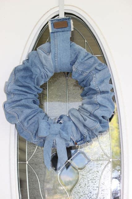 Diy Denim Jean Wreath Use Up Those Old Jeans Denim