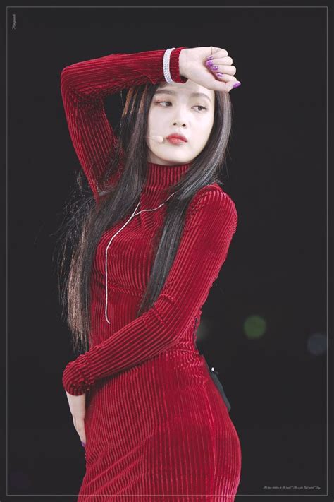 ghim trên joy red velvet