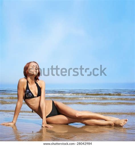 Стоковая фотография 28042984 Sexy Young Girl On Beach Shutterstock