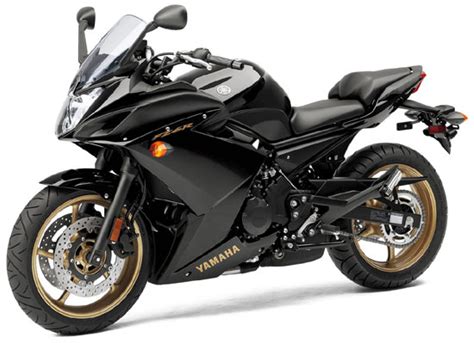 It is a sports bike that does not make any earth shattering claims; Motorcycles Updates: 2010 Yamaha FZ6R