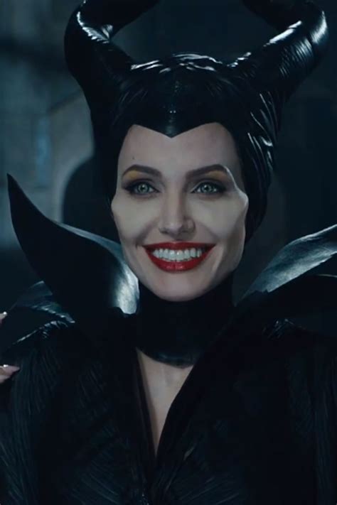 Share this movie with your friends : Angelina Jolie Shows Maleficent's Softer Side In New Trailer