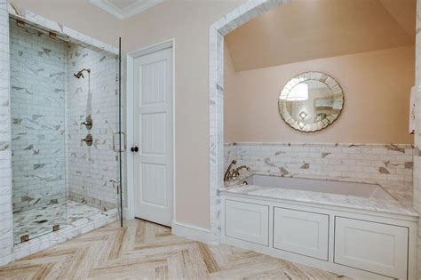 Peach Bathroom Paint Design Ideas