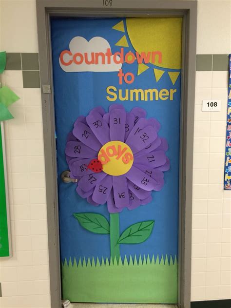 Countdown To Summer Daisy Flower Door Teacher Stuff Door