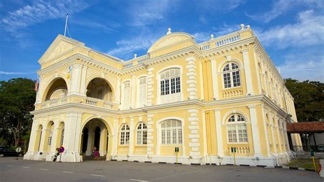 Penang City Hall in Penang, | Expedia