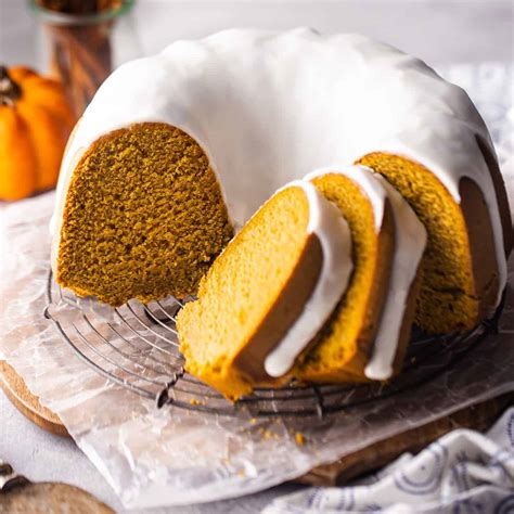 Velvety Spiced Pumpkin Bundt Cake Baking A Moment