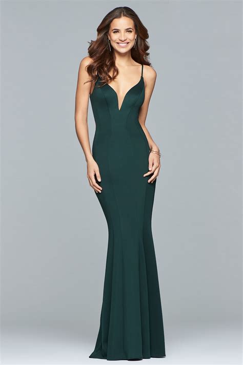 Backless Eveningprom Dress With Plunge Neckline At Ball Gown Heaven
