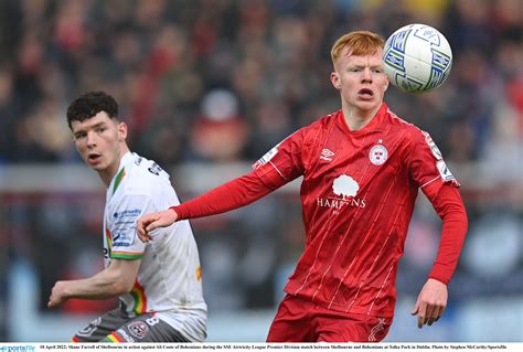 Farrell Signs New Shels Deal Shelbourne FC