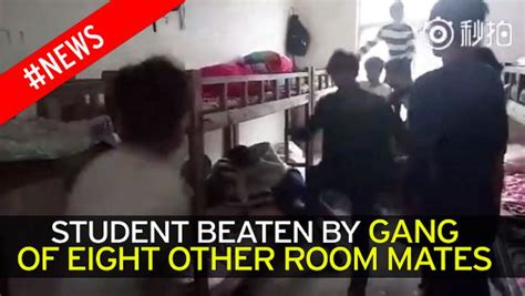 Shocking Moment Gang Of Teen Bullies Surround Classmate Before Whipping