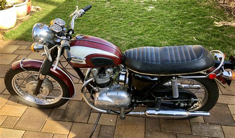 Sold Triumph T100r Daytona 500 1972 — Fcm Enterprises Llc