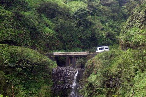 Bridge On The Road To Hana One Of The 57 Single Lane Bridg Flickr