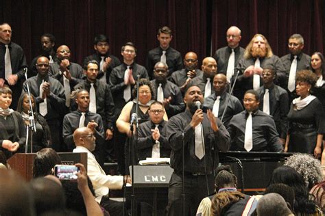 The current house gospel choir has grown to over 150 members of all religions and backgrounds. Gospel Choir celebrates 25 years - Experience