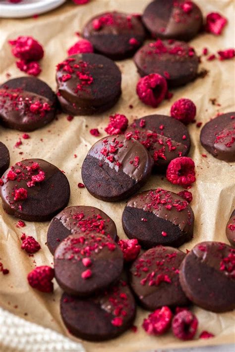 Dark Chocolate Shortbread Cookies 5 Ingredients Sugar Salt Magic