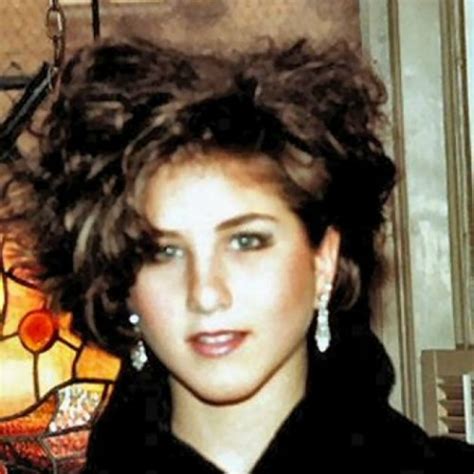 1980s Hair Styles That Will Leave You Shaking Your Head First For Women