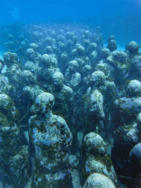 isla mujeres musa underwater museum cancun mexico