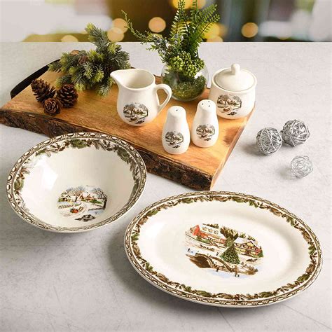 The 12 Best Holiday Dinnerware Sets Of 2022 By The Spruce