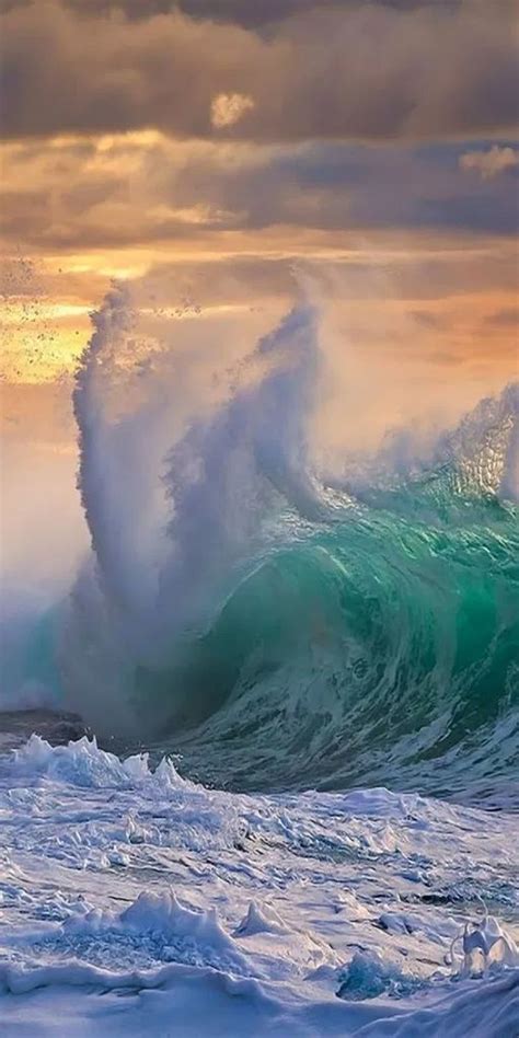 To Love This Wild Ocean In 2021 Ocean Waves Ocean Photography Ocean
