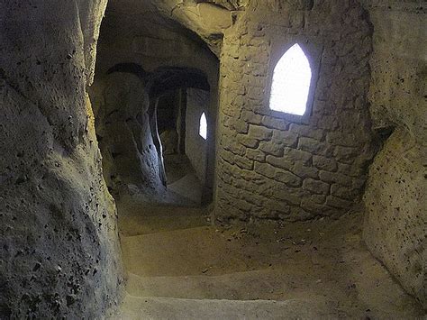Secret Passageways And Caves Beneath The Nottingham Castle Ancient Pages