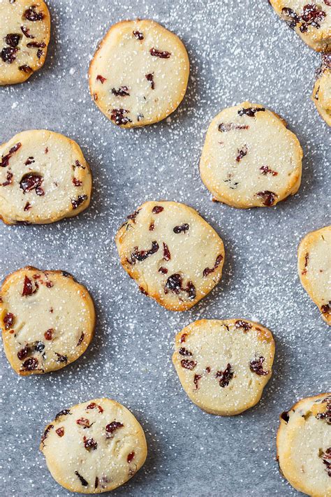 Sugar, cornstarch, salt, vanilla extract, hazelnuts, flour, dark chocolate and 1 more. Cranberry Shortbread Cookies Recipe — Eatwell101