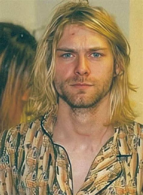 He Had A Predilection For Pajamas Diney Berg Nirvana Kurt Cobain Kurt Cobain Photos Pretty