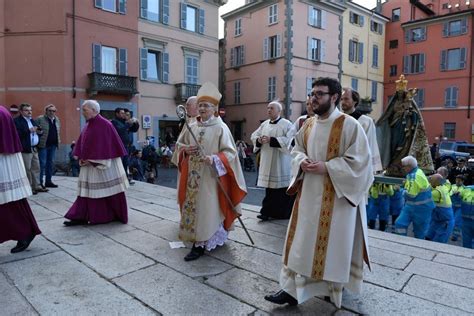 I Templari Cattolici Ditalia Partecipano Alla Santa Messa E