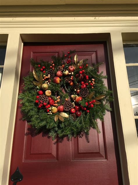 Front Door Christmas Wreath 2018 Christmas Wreaths Wreaths Holiday