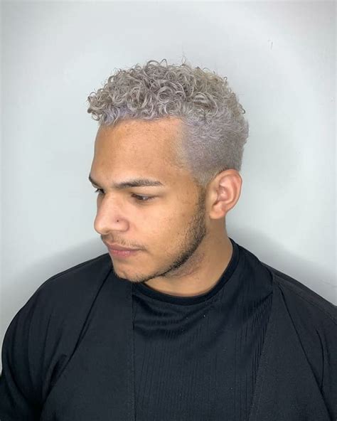 7 Ravishing Platinum Blonde Hairstyles For Men To Explore