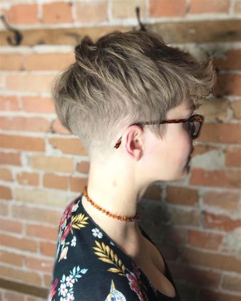 Awesome androgynous cut on curly hair. 16 Hottest Long Pixie Cuts Trending for 2020
