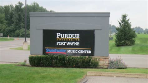 Purdue University Fort Wayne School Of Music At Sweetwater R E