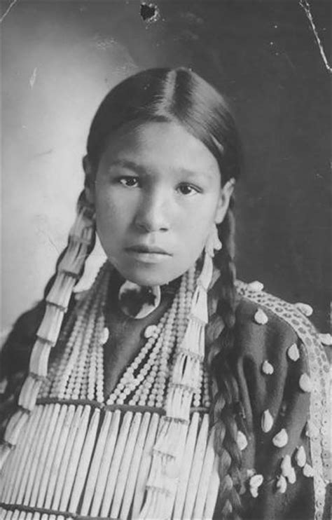 Incredible Portraits Of Native American Girls From The 1800s 36 Pics