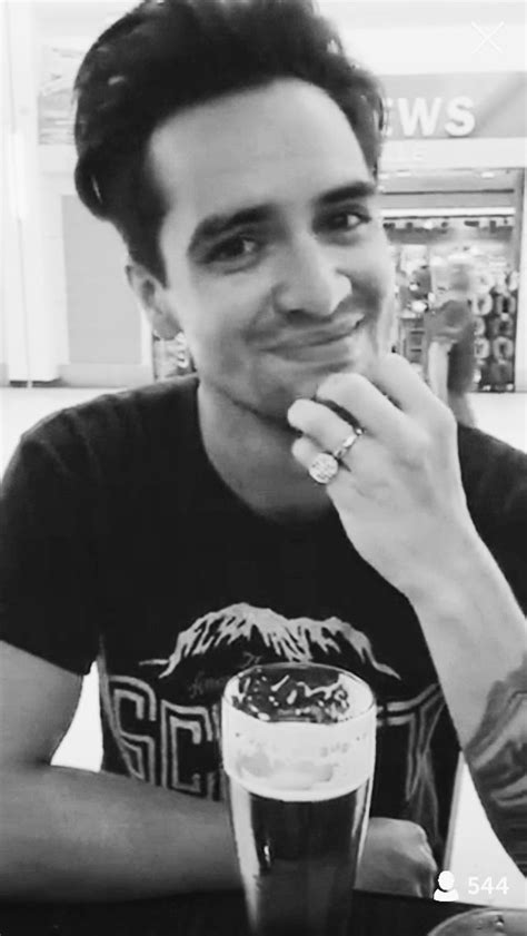 Brendon Urie ♡ Brendon Urie Emo Bands Music Bands Dallon Weekes Bae Love Band Panic At