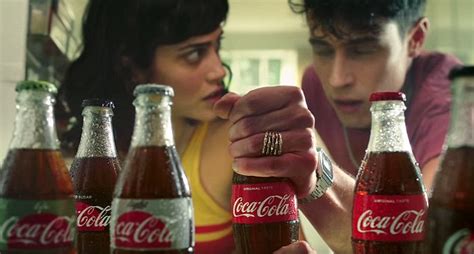 Coke Releases Groundbreaking Gay Friendly Advertisement Daily Mail Online