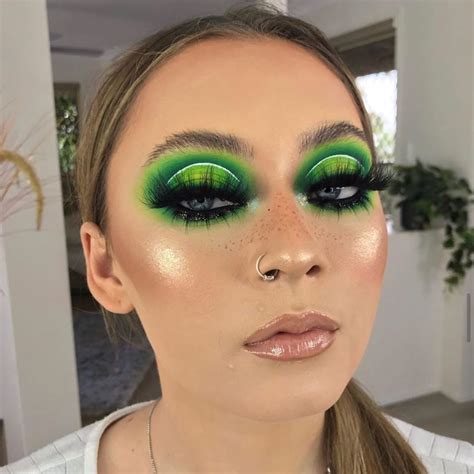 Bperfect Cosmetics On Instagram 💚green With Envy💚 Absolutely