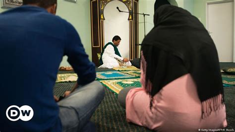 Gay Imam Starts Quiet Revolution In Islam Dw 10312016
