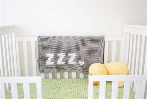 18 Adorable Crochet Baby Blankets To Brighten Babys Nursery Ideal Me