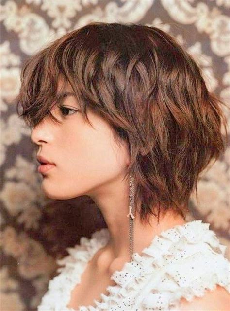25 Trending Short Layered Haircuts Inspiration Godfather