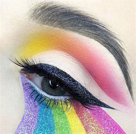 Pin By Kat Staxx On Unicorns Mermaids Rainbows Unicorn Makeup Rainbow Makeup Eye Makeup